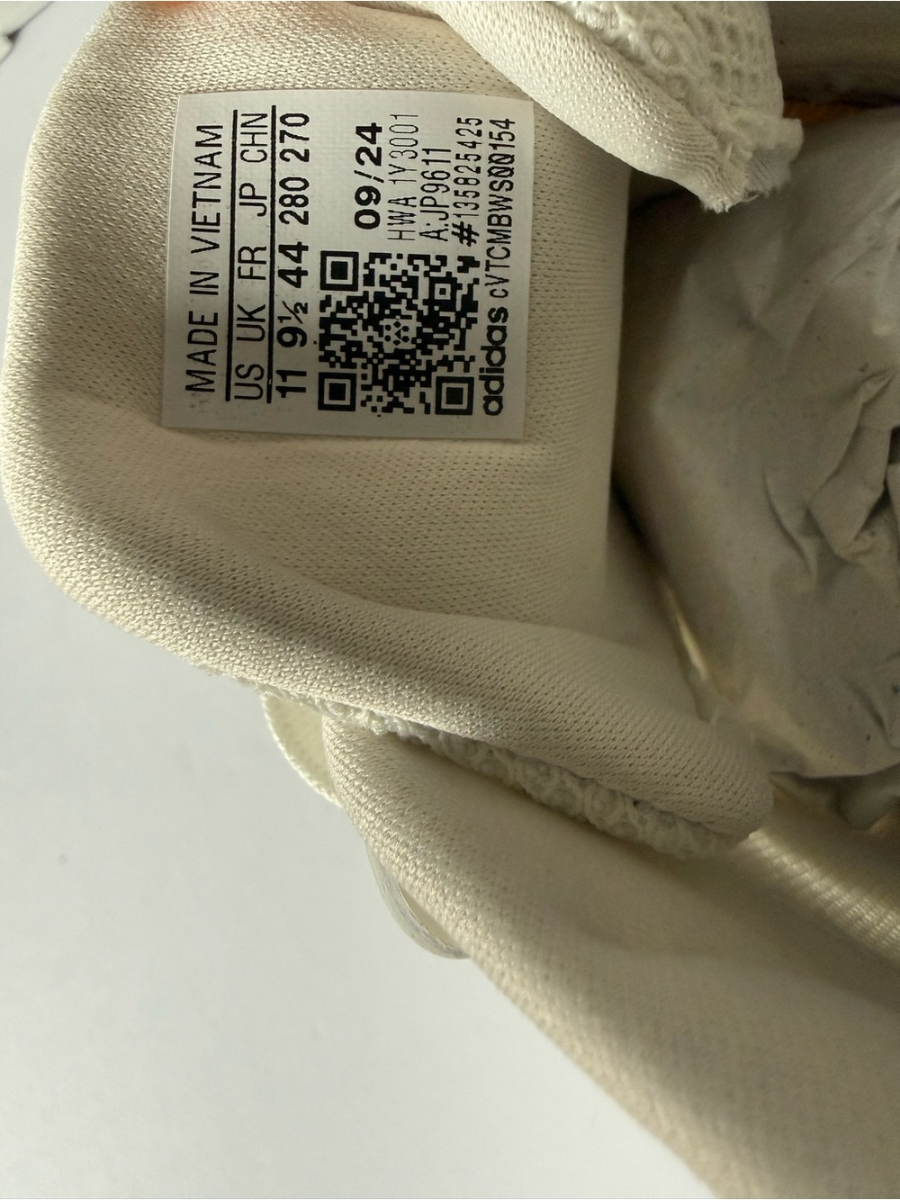 Adidas Ultradream Bold Running Sneakers Women’s Size 11 White Yellow JP9611 New - Picture 11 of 11